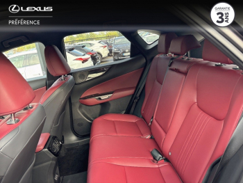 Photo 14 du bon plan LEXUS NX 450h+ 4WD Luxe occasion à 53584 €