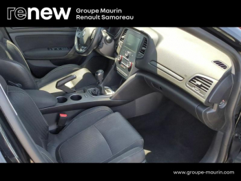 Photo 16 du bon plan RENAULT Megane Estate 1.5 dCi 110ch energy Business occasion à 11500 €