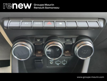 Photo 22 du bon plan RENAULT Clio 1.6 E-Tech 140ch Business -21 occasion à 15400 €