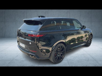 Photo 2 du bon plan LAND-ROVER Range Rover Sport 4.4 P635 635ch MHEV Dynamic SV Edit One Obsidian Black Gloss occasion à 299900 €