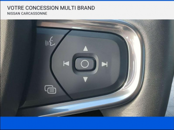 Photo 17 du bon plan VOLVO XC40 T2 129ch Business Geartronic 8 occasion à 25900 €
