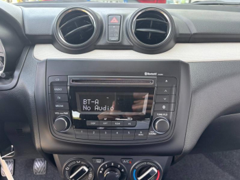 Photo 12 du bon plan SUZUKI Swift 1.2 Dualjet Hybrid 83ch Avantage occasion à 11990 €