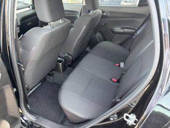 Photo 19 du bon plan SUZUKI Swift 1.2 Dualjet Hybrid 83ch Avantage occasion à 11990 €