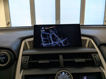 Photo 7 du bon plan LEXUS NX 300h 4WD Luxe occasion à 19900 €