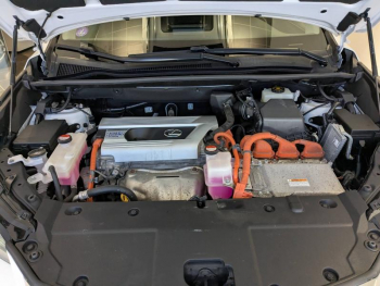 Photo 20 du bon plan LEXUS NX 300h 4WD Luxe occasion à 19900 €