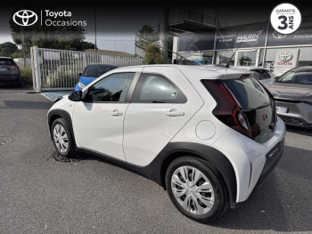 Photo 2 du bon plan TOYOTA Aygo X 1.0 VVT-i 72ch Dynamic S-CVT occasion à 15490 €