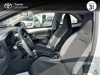Photo 11 du bon plan TOYOTA Aygo X 1.0 VVT-i 72ch Dynamic S-CVT occasion à 15490 €