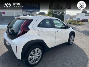 Photo 18 du bon plan TOYOTA Aygo X 1.0 VVT-i 72ch Dynamic S-CVT occasion à 15490 €