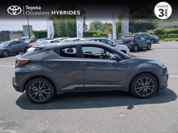 Photo 17 du bon plan TOYOTA C-HR 122h Distinctive 2WD E-CVT RC18 occasion à 18900 €