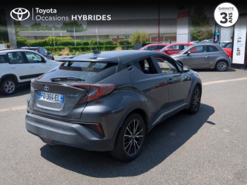 Photo 18 du bon plan TOYOTA C-HR 122h Distinctive 2WD E-CVT RC18 occasion à 18900 €