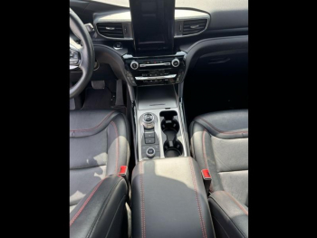 Photo 7 du bon plan FORD Explorer 3.0 EcoBoost 457ch Parallel PHEV ST-Line i-AWD BVA10 25cv occasion à 49890 €