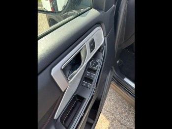 Photo 10 du bon plan FORD Explorer 3.0 EcoBoost 457ch Parallel PHEV ST-Line i-AWD BVA10 25cv occasion à 49890 €