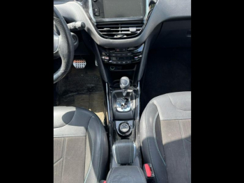 Photo 11 du bon plan PEUGEOT 2008 1.2 PureTech 110ch E6.c Crossway S&S EAT6 occasion à 14590 €