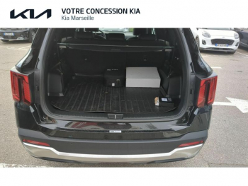 Photo 12 du bon plan KIA Sorento 1.6 T-GDi 253ch PHEV Premium 4x4 occasion à 62990 €