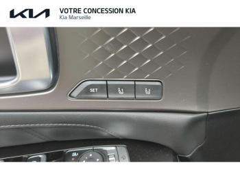 Photo 16 du bon plan KIA Sorento 1.6 T-GDi 253ch PHEV Premium 4x4 occasion à 62990 €