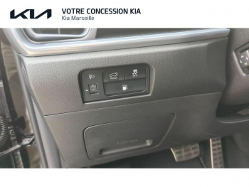 Photo 18 du bon plan KIA Sorento 1.6 T-GDi 253ch PHEV Premium 4x4 occasion à 62990 €