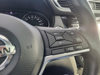 Photo 24 du bon plan NISSAN Qashqai 1.2 DIG-T 115ch Tekna occasion à 14990 €