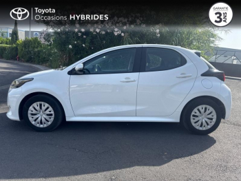 Photo 3 du bon plan TOYOTA Yaris 116h Dynamic Business 5p + Programme Beyond Zero Academy MY22 occasion à 19990 €