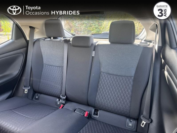 Photo 12 du bon plan TOYOTA Yaris 116h Dynamic Business 5p + Programme Beyond Zero Academy MY22 occasion à 19990 €