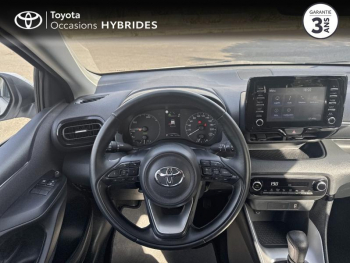 Photo 13 du bon plan TOYOTA Yaris 116h Dynamic Business 5p + Programme Beyond Zero Academy MY22 occasion à 19990 €