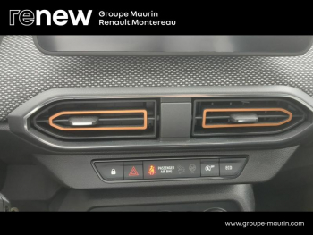 Photo 27 du bon plan DACIA Sandero 1.0 ECO-G 100ch Stepway Confort -22 occasion à 13790 €