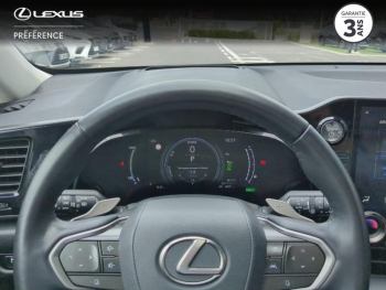 Photo 13 du bon plan LEXUS NX 450h+ Executive 4WD MY24 occasion à 54990 €