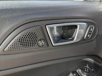 Photo 18 du bon plan FORD EcoSport 1.0 EcoBoost 125ch Active 6cv occasion à 16790 €
