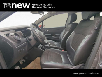 Photo 15 du bon plan RENAULT Captur 1.5 dCi 90ch Stop&Start energy Intens ecoÂ² Euro6 2016 occasion à 10490 €