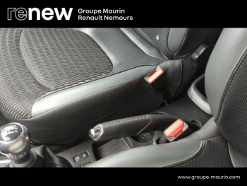 Photo 33 du bon plan RENAULT Captur 1.5 dCi 90ch Stop&Start energy Intens ecoÂ² Euro6 2016 occasion à 10490 €