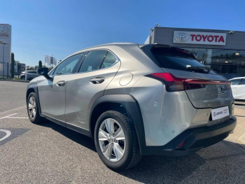 Photo 3 du bon plan LEXUS UX 250h 2WD Pack MY20 occasion à 24800 €