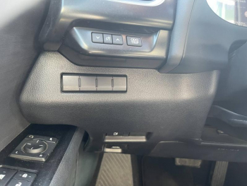 Photo 15 du bon plan LEXUS UX 250h 2WD Pack MY20 occasion à 24800 €