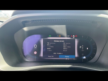 Photo 12 du bon plan VOLVO XC40 B3 163ch Ultimate DCT 7 occasion à 30900 €