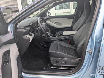 Photo 15 du bon plan FORD Explorer 340ch Extended Range 79kWh Pack Premium AWD occasion à 32963 €