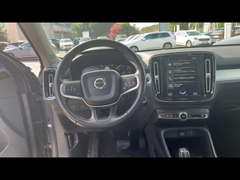 Photo 4 du bon plan VOLVO XC40 D3 AdBlue 150ch Momentum Geartronic 8 occasion à 22900 €