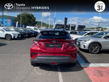 Photo 4 du bon plan TOYOTA C-HR 122h Collection 2WD E-CVT RC18 occasion à 18490 €