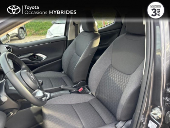 Photo 11 du bon plan TOYOTA Yaris 116h Dynamic Business 5p + Programme Beyond Zero Academy MY22 occasion à 18990 €