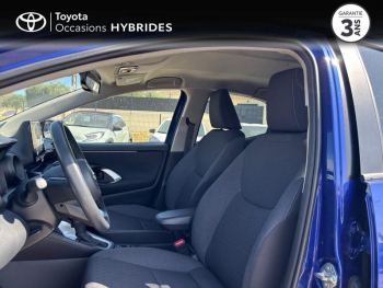 Photo 11 du bon plan TOYOTA Yaris 116h  Design 5p MY22 occasion à 18990 €