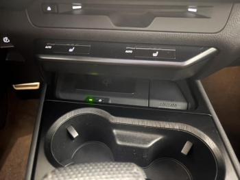 Photo 17 du bon plan LEXUS UX 250h 2WD F SPORT MY19 occasion à 25990 €