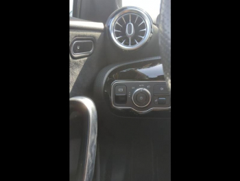 Photo 19 du bon plan MERCEDES-BENZ Classe A 200 163ch AMG Line 7G-DCT occasion à 22390 €