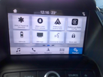 Photo 6 du bon plan FORD Kuga 1.5 Flexifuel-E85 150ch Stop&Start Titanium 170g 4x2 Euro6.2 occasion à 19591 €