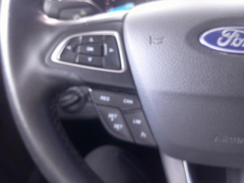 Photo 14 du bon plan FORD Kuga 1.5 Flexifuel-E85 150ch Stop&Start Titanium 170g 4x2 Euro6.2 occasion à 19591 €