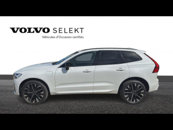 Photo 2 du bon plan VOLVO XC60 T6 Hybride Rechargeable 253 + 145ch Ultra Style Dark Geartronic 8 AWD occasion à 71900 €