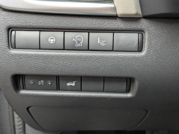 Photo 16 du bon plan NISSAN Qashqai 1.3 Mild Hybrid 158ch Tekna Xtronic occasion à 24990 €