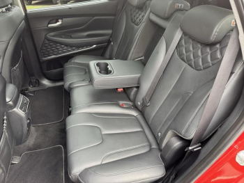 Photo 25 du bon plan HYUNDAI Santa Fe 1.6 T-GDI 265ch Plug-In Creative BVA6 HTRAC occasion à 31990 €