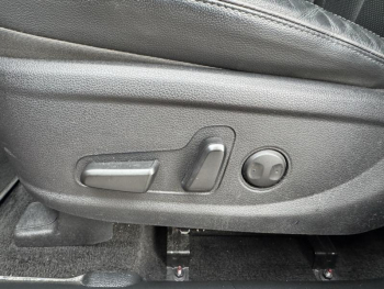 Photo 36 du bon plan HYUNDAI Santa Fe 1.6 T-GDI 265ch Plug-In Creative BVA6 HTRAC occasion à 31990 €