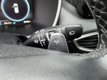 Photo 43 du bon plan HYUNDAI Santa Fe 1.6 T-GDI 265ch Plug-In Creative BVA6 HTRAC occasion à 31990 €