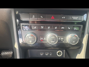 Photo 14 du bon plan SEAT Ateca 2.0 TDI 150ch Start&Stop Xcellence 4Drive DSG Euro6d-T occasion à 23990 €