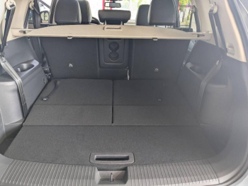 Photo 19 du bon plan NISSAN X-Trail e-4orce 213ch Tekna 7 places occasion à 37990 €
