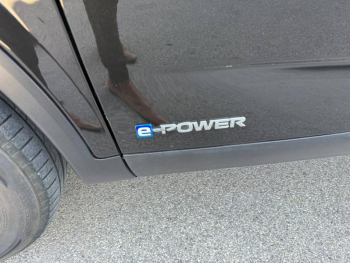 Photo 7 du bon plan NISSAN Qashqai e-POWER 190ch Business Edition 2022 occasion à 29900 €