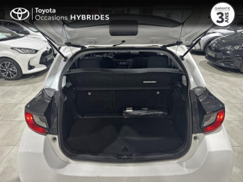 Photo 15 du bon plan TOYOTA Yaris 116h Dynamic Business 5p + Programme Beyond Zero Academy MY22 occasion à 19980 €